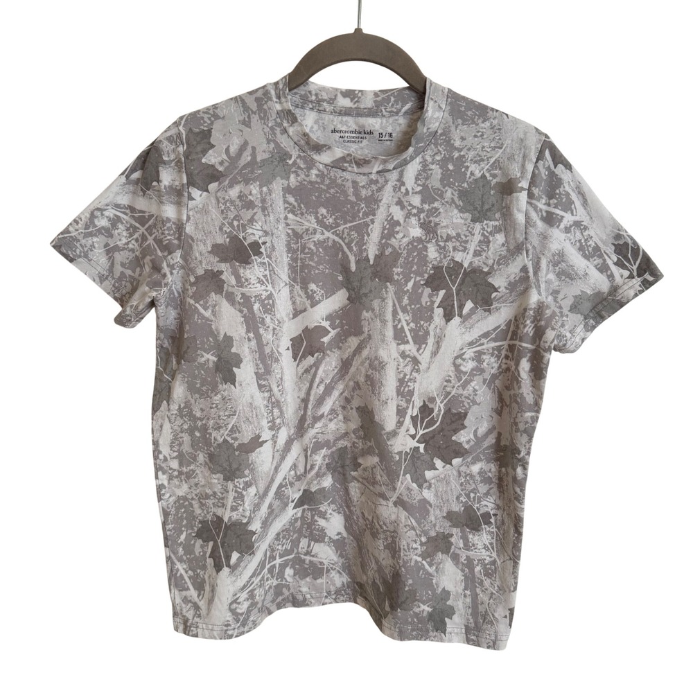 Abercrombie Kids Grey Woodland Camo A&F Essentials Classic Fit Tee‎ Shirt 15/16